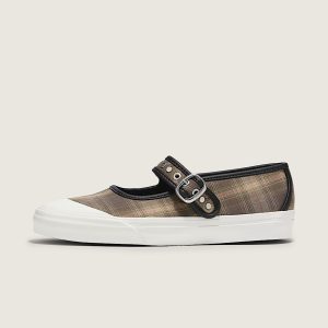Premium Mary Jane Lowpro Shoe